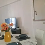 Apartment R Of Art Rom